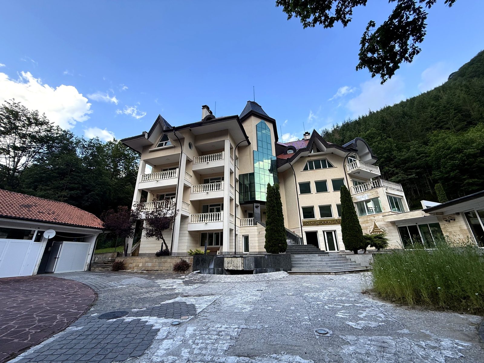 Hotel facade